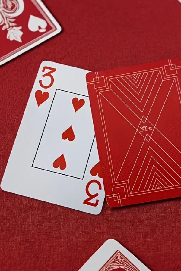 Baralho de Cartas com Letras Grandes