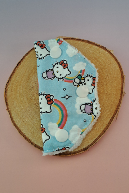 Compressa, Protector de Conexões & Clip . Hello Kitty